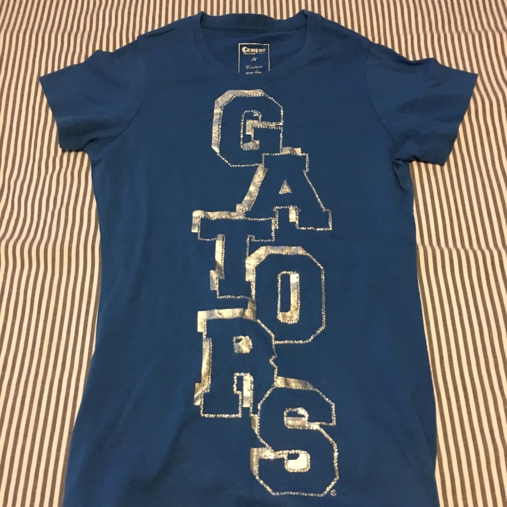 Gators Tee with jeweled letters, size Small